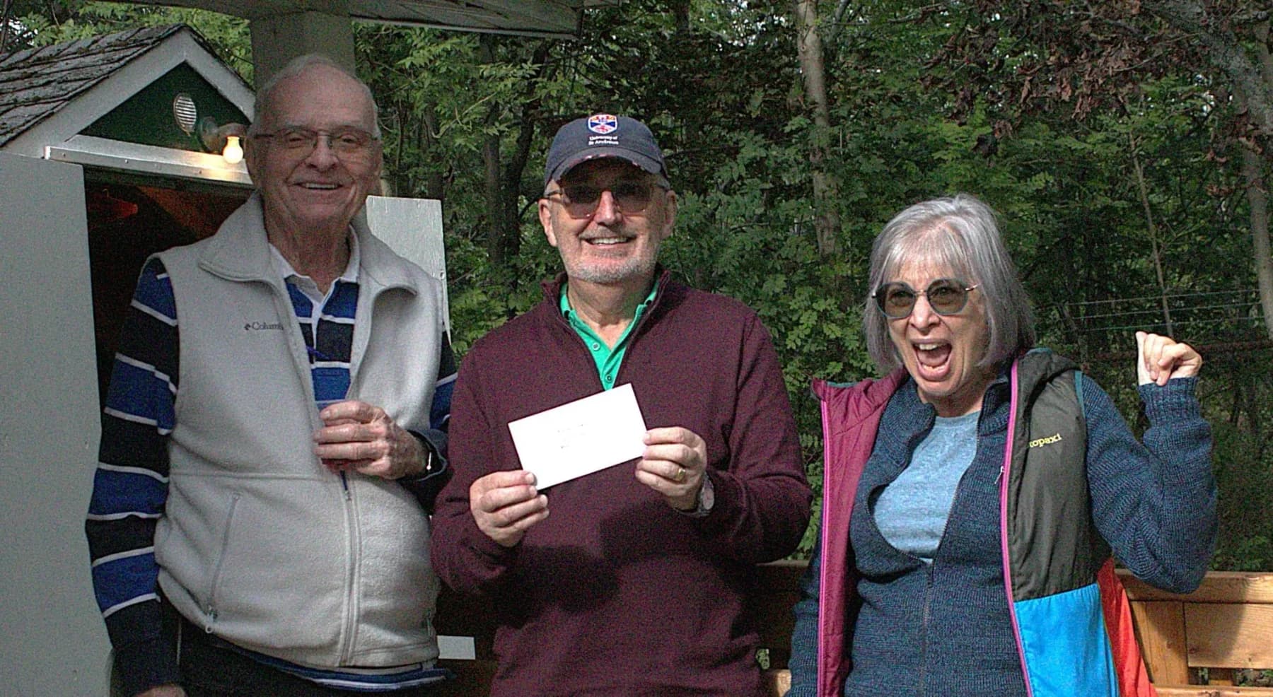 3rd Place! Appley Ever After Jitney! Bob, Jamie & Anne!